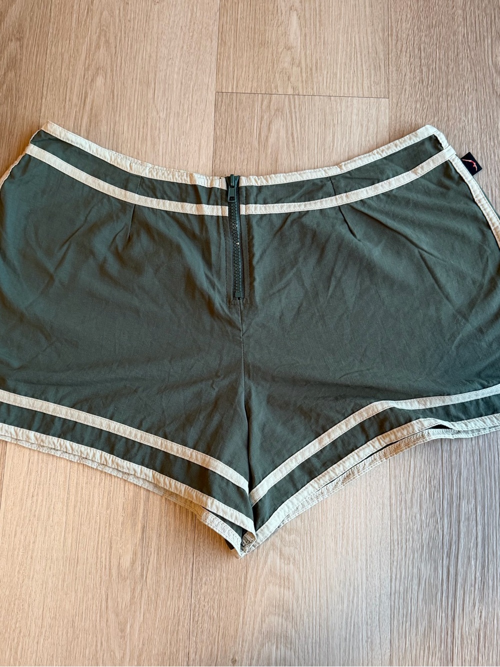 Jantzen Olive Green Mini Swim Shorts Vintage L High Waisted Swim Trunks Zip